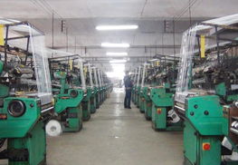 廠家專業(yè)生產(chǎn)各種 尼龍拉鏈 箱包拉鏈 碼裝拉鏈 彩色拉鏈